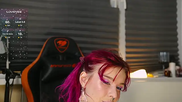 BlueCherryy online show from 11-08-25, 01:47