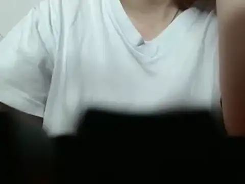 69liamilk69 online show from 01-04-25, 04:54