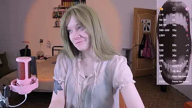 cyber whore  online show from 03-19-26, 03:12