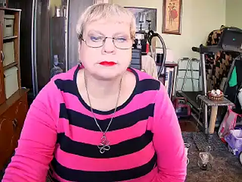 LOLA8888 online show from 10-23-25, 10:36