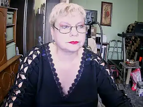LOLA8888 online show from 10-09-25, 10:16
