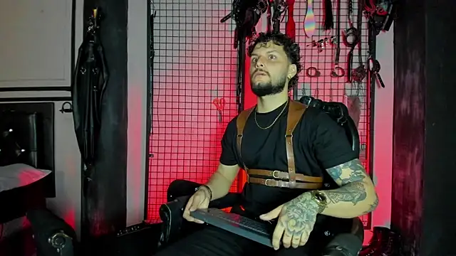 Twisted Fantasy online show from 03-31-26, 03:30