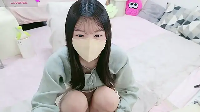 Snapshot of anchan_ chatting on 01-24-25, 01:47 anchan online show from 01-24-25, 01:47