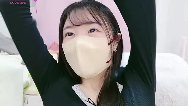 Snapshot of anchan_ chatting on 01-28-25, 01:59 anchan online show from 01-28-25, 01:59