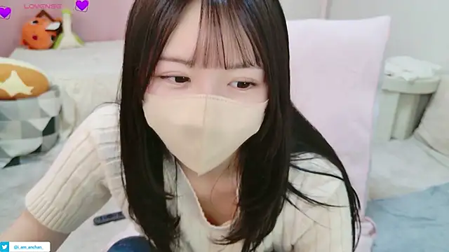 Snapshot of anchan_ chatting on 07-02-26, 01:17 anchan online show from 07-02-26, 01:17