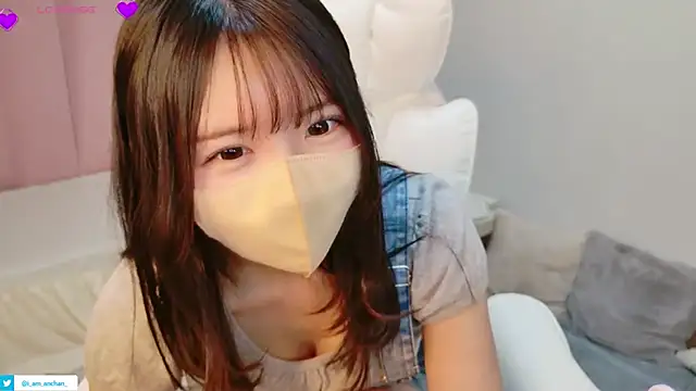 Snapshot of anchan_ chatting on 07-18-26, 12:58 anchan online show from 07-18-26, 12:58