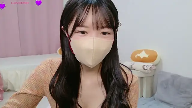 Snapshot of anchan_ chatting on 10-22-25, 02:16 anchan online show from 10-22-25, 02:16