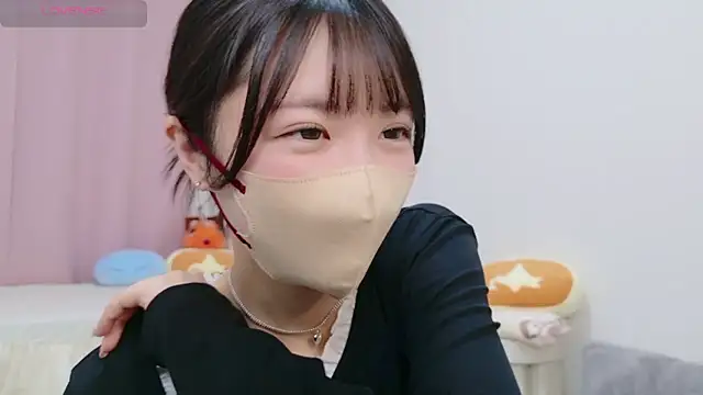 Snapshot of anchan_ chatting on 10-18-25, 01:24 anchan online show from 10-18-25, 01:24