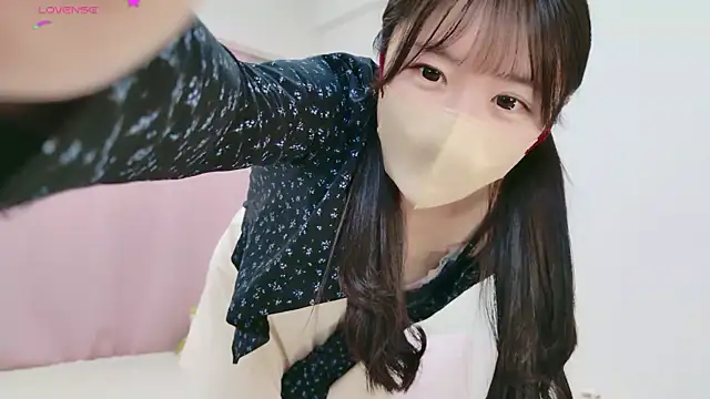 anchan  online show from 02-22-26, 02:08