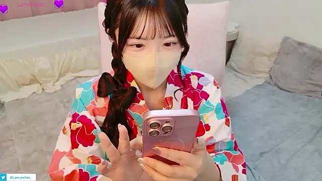 Snapshot of anchan_ chatting on 07-25-26, 01:06 anchan online show from 07-25-26, 01:06