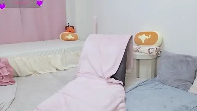 anchan  online show from 11-17-25, 02:37