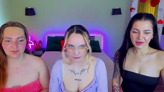 MagicEyess online show from 05-18-26, 07:13