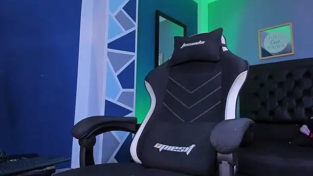 alex oficial online show from 02-19-26, 05:37