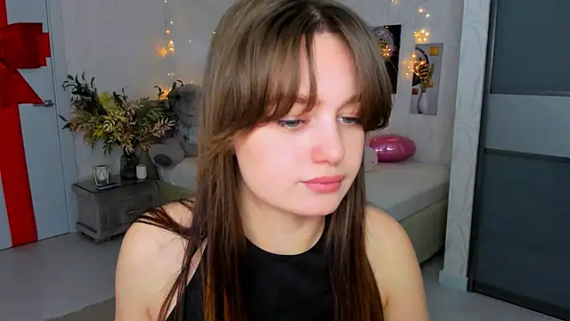 MiracleCurly online show from 03-05-25, 04:02