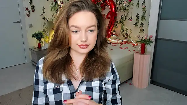 MiracleCurly online show from 03-15-26, 04:08