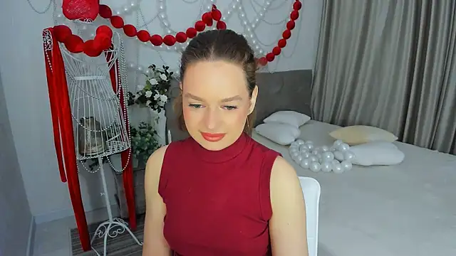 MiracleCurly online show from 04-12-26, 10:07