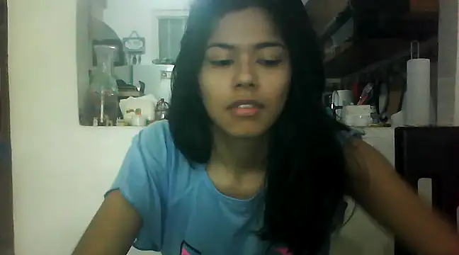 Snapshot of loverubii chatting on 02-08-25, 05:08 loverubii online show from 02-08-25, 05:08
