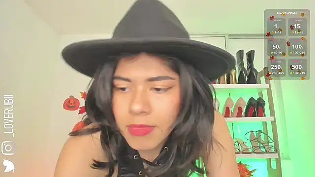 loverubii online show from 11-02-25, 12:37