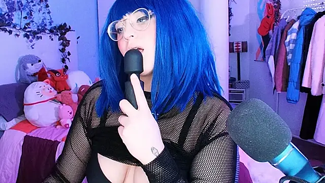 Snapshot of NaruBolita chatting on 03-04-25, 01:06 NaruBolita online show from 03-04-25, 01:06