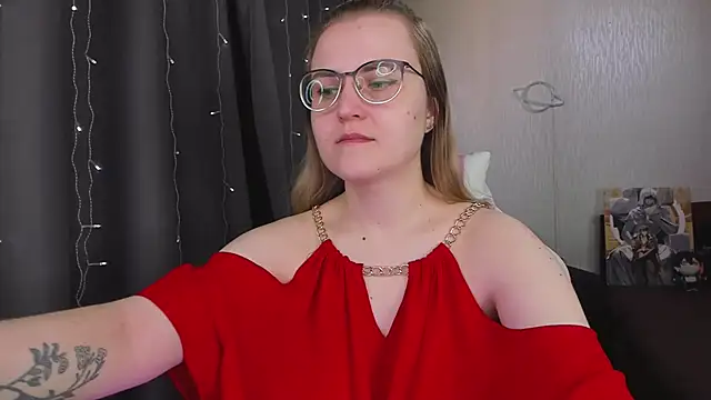 MissBrightShine online show from 04-11-26, 12:09