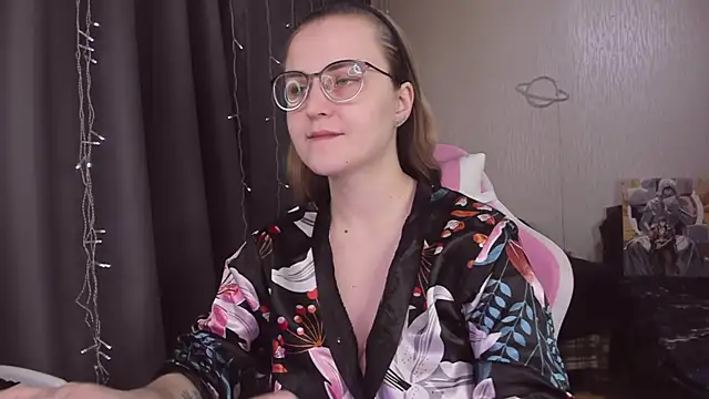 MissBrightShine online show from 01-11-26, 10:00