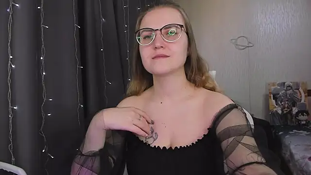 MissBrightShine online show from 03-15-26, 11:06