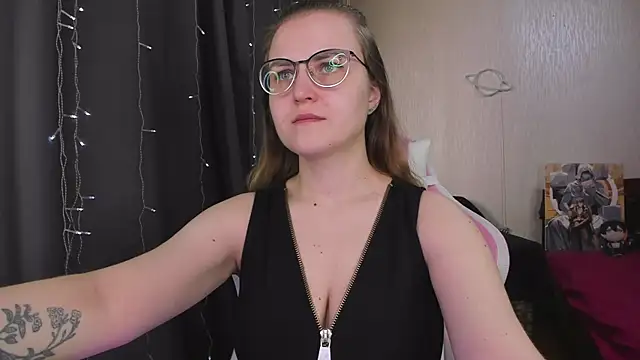 MissBrightShine online show from 03-10-26, 10:30