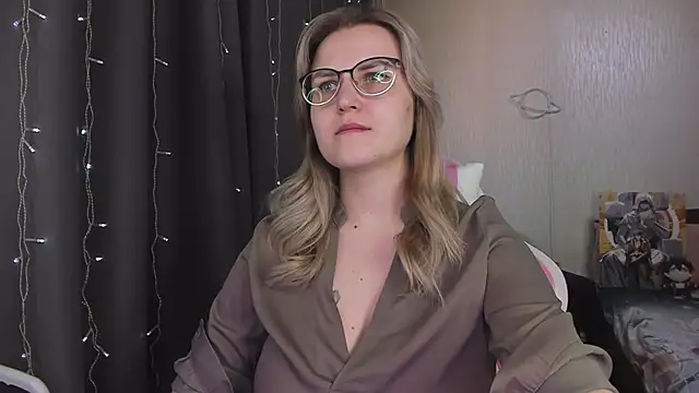 MissBrightShine online show from 03-17-26, 12:19