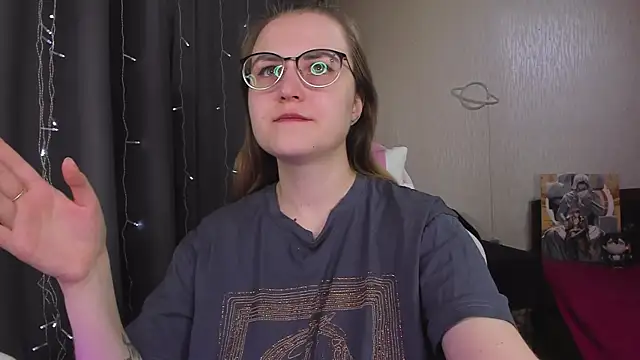 MissBrightShine online show from 02-17-26, 10:45