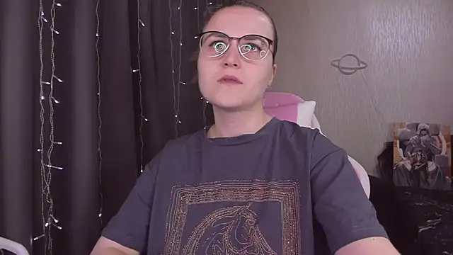 MissBrightShine online show from 10-29-25, 11:53