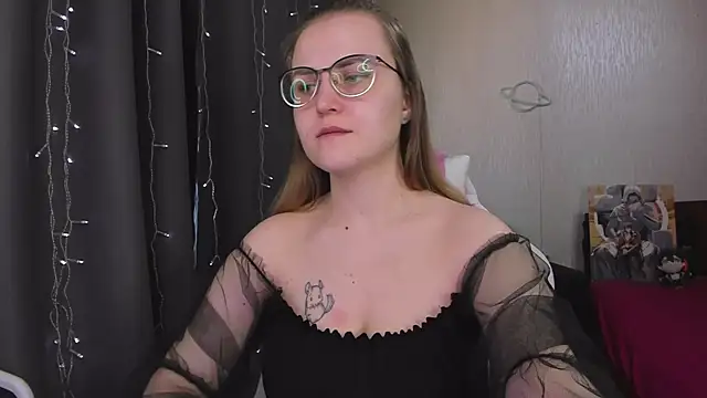 MissBrightShine online show from 03-06-26, 11:27