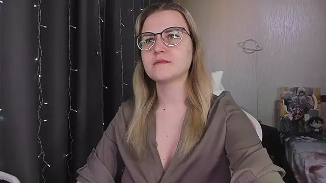 MissBrightShine online show from 03-21-26, 11:14