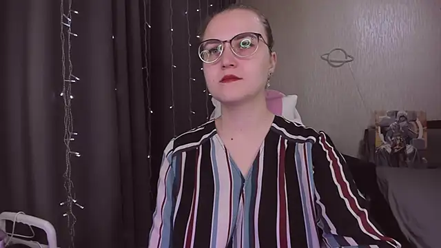 MissBrightShine online show from 11-21-25, 10:36