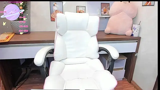 alonelove   online show from 10-04-25, 03:30