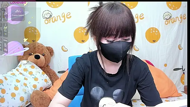 alonelove   online show from 10-14-25, 02:45