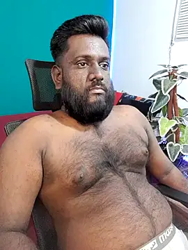 Rayansmith  online show from 04-12-26, 09:18