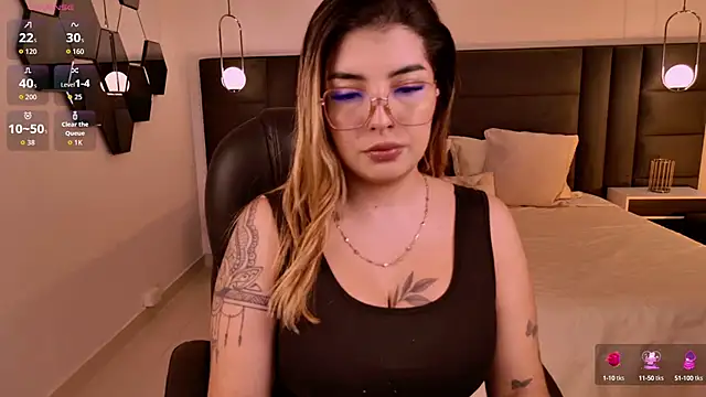 LisaMonroe  online show from 10-01-25, 07:51