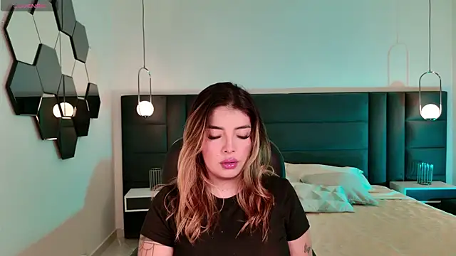 LisaMonroe  online show from 09-21-25, 11:37