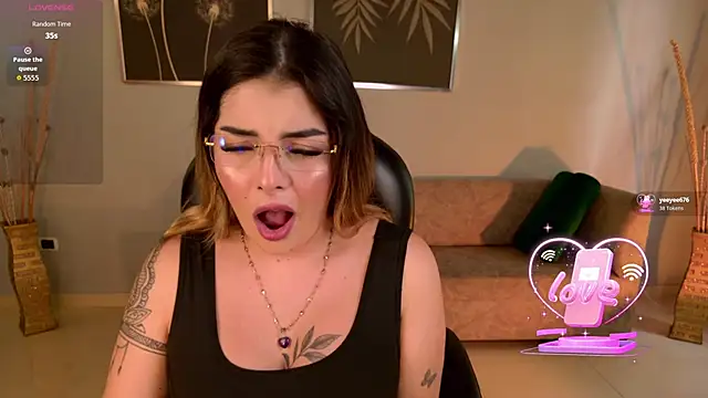 LisaMonroe  online show from 12-03-25, 07:57