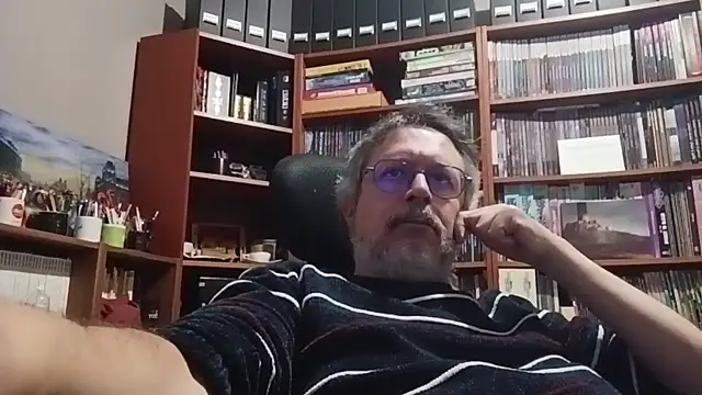 Mandra is a whore online show from 11-03-25, 06:55