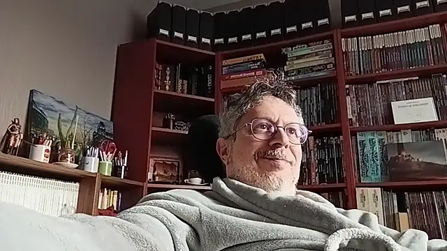 Mandra is a whore online show from 01-11-26, 10:33