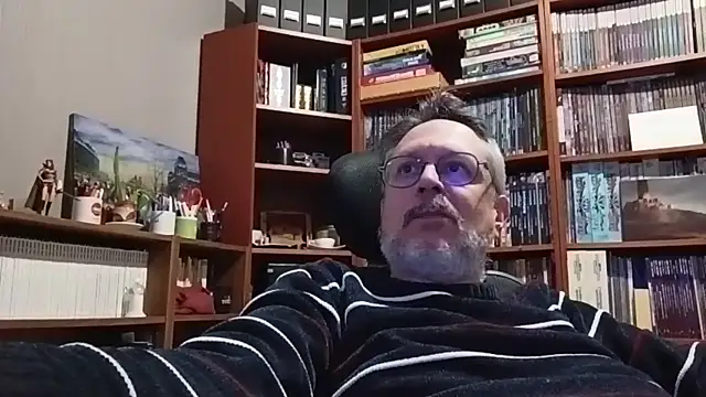 Mandra is a whore online show from 12-04-25, 10:42