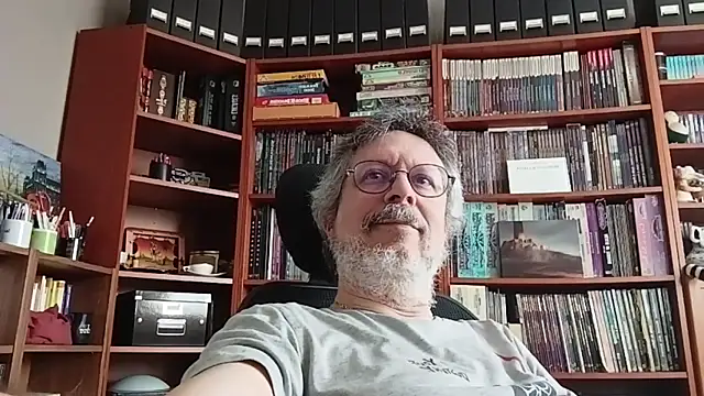 Mandra is a whore online show from 11-09-25, 01:04