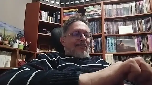 Mandra is a whore online show from 11-28-25, 10:21