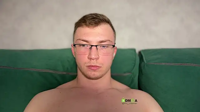 iron  chap online show from 04-08-26, 09:27