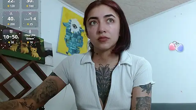 Snapshot of ZoeBakers_ chatting on 12-03-25, 01:43 ZoeBakers online show from 12-03-25, 01:43