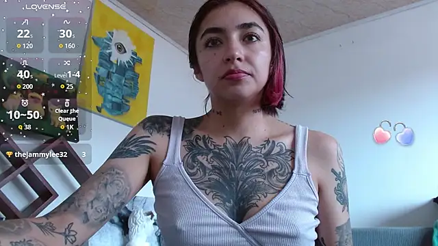 Snapshot of ZoeBakers_ chatting on 11-06-25, 04:55 ZoeBakers online show from 11-06-25, 04:55