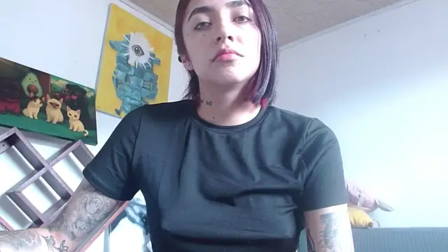 Snapshot of ZoeBakers_ chatting on 11-10-25, 05:29 ZoeBakers online show from 11-10-25, 05:29