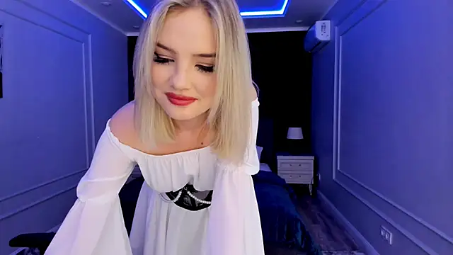 FloweryLove 1 online show from 03-17-25, 01:57