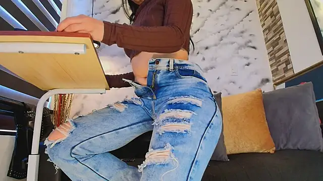 Sophie LittleS online show from 03-15-26, 12:12